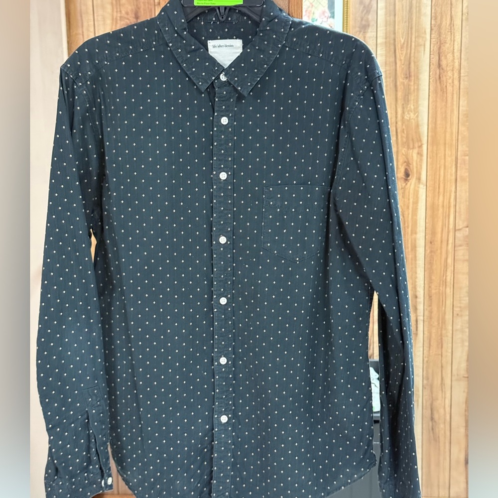 Life after Denim-vintage Men's Black Dot-Print Button-Down Shirt like 🆕.
